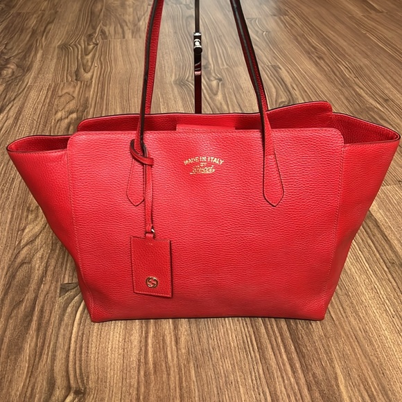 A285 - 💯 % authentic Gucci shoulder bag - Picture 4 of 16